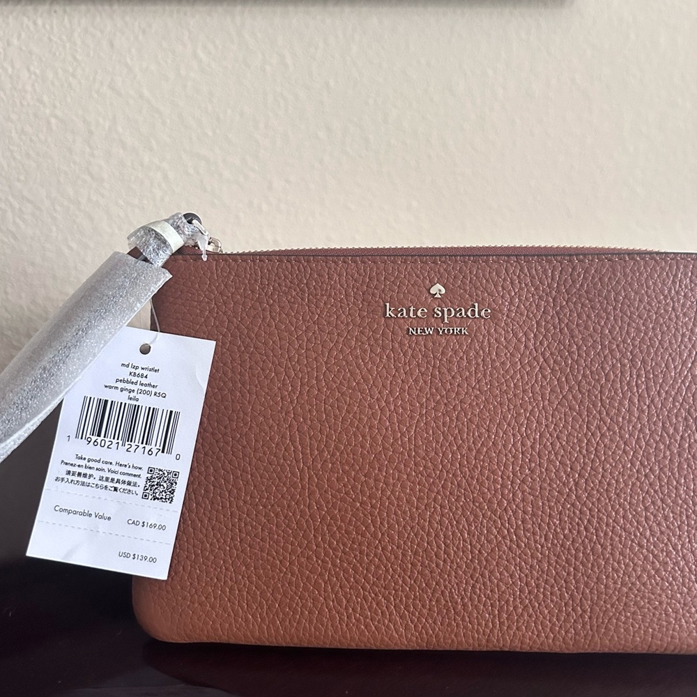 NWT Kate Spade Wristlet